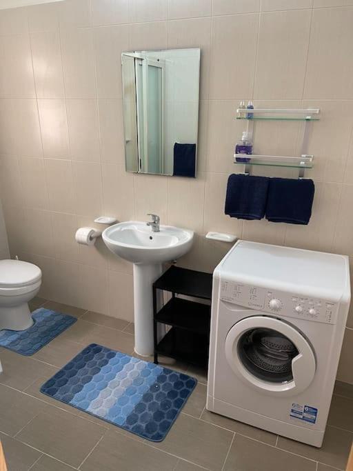 Sunset Apt Modern 1 Bedroom Apt Near The Beach Birżebbuġa Exteriör bild